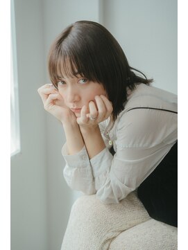 サンクチュアリー ウィズ コネクト(Sanctuary with connect) 顔まわりレイヤー×外ハネ