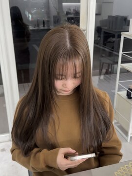 エラ(ELLA) 【ブリーチなしダブルカラー×オリーブカラー】