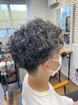 ビオルネ 土気あすみが丘店(VIE.ORNER) スパイラルパーマ