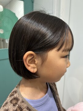 コンフィープラス(comfy plus) キッズカット柔らかいシルエットミニボブ／シースルーバング