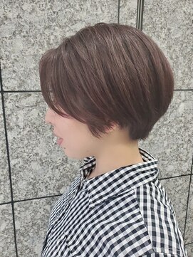 ヘアリゾート粋 ドゥオ 新宿南口店(dua) ヘアリゾート粋dua*新宿*黒田麻実子*大人可愛いハンサムショート
