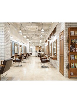 【日吉駅徒歩2分】ゆとりのある落ち着いた空間が◎清潔感ある店内でくつろぎのひと時を―♪