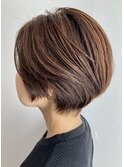 大人ハイライト&前下がりボブ