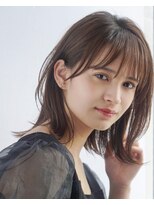 小顔に見せるボブルフネビージュカラーw