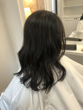 テイスティ プライム(tasty prime) ポニーテールが可愛い長さ