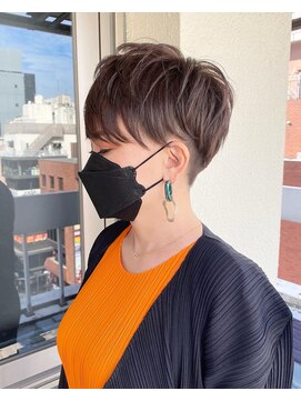 セルン(cerne) 【レイヤーベリーショート】