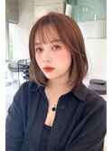 20代30代40代インナーカラーミルクチョコレートミディアムボブ