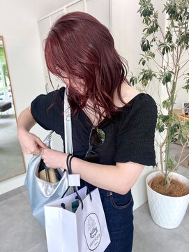 シー(thee) ワインレッド！