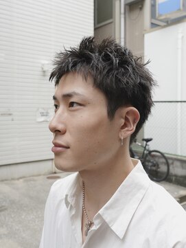 ヒカリス 中崎店(HIKARIS) メンズ × スパイキーショート
