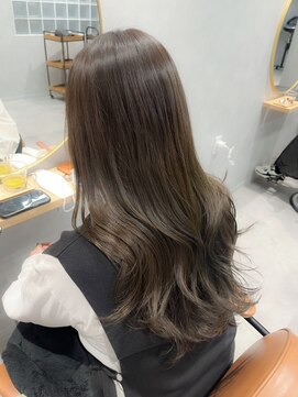 リーシュ(Re:sh) オリーブベージュ/透明感