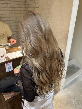 ベフ(Beff) ミルクティーベージュ