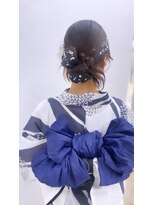 ワァームブライダル(Wa-fam Bridal) 個性派カチモリヘアセット