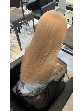 white milk tea beige