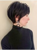 黒髪　ボブルフ　ネビージュ　小顔　ワンレン　スペインカール