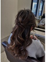 ヘアールーム アート(hair room a to by NYNY)&nbsp;ハーフアップ