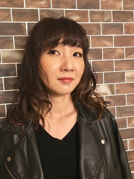 アンクス(anx) 抜け感ウェーブヘア