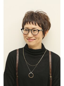 コスモス ヘアーアンドビューティー(Kosmos HAIR&BEAUTY) フワッとショート