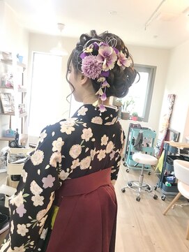ロカット サロン(Roquat Salon) 卒業式　袴シニヨンアレンジ　【ヘアアレンジ　立川/立川南/袴】