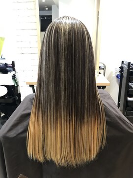 リソ 銀座(RISO) ハイライト グラデーション グレージュ