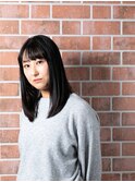 黒髪ナチュラルミディアムヘアー