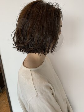 ザ ラボ アングゥ(The Labo ungu) ラフパーマ