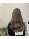 ミルクティーベージュ