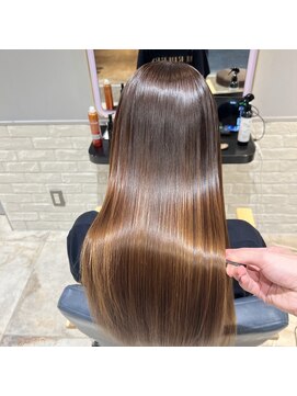 ネオリーブエクラ 上野御徒町店(Neolive eclat) 髪質改善ヘアエステ