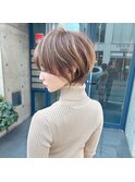 10代20代ひし形クビレ耳掛け束感小顔スウィングショート