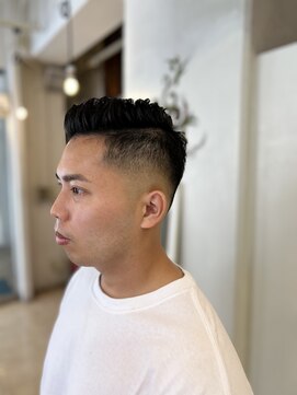 カットスタジオ141 フェードパートスタイル