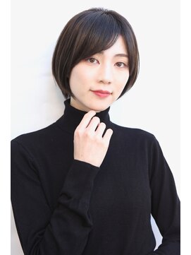 クロスオーバー(Cross Over) まとまるショートボブ