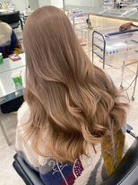 サンク 原宿 表参道(cinq) 原宿ブリーチなしダブルカラーミルクティーベージュミディアム