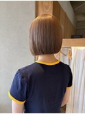 ブリーチWカラー/ミルクティーベージュ/ボブ/切りっぱなし