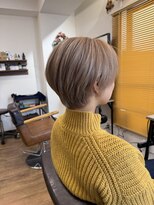 コーチ 新代田店(Coach)&nbsp;シャンパンベージュ×ショートヘア