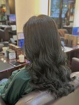 キャラ 池袋本店(CHARA)&nbsp;海外からお越しのご新規様にコテ巻き風パーマかけてみた【貴也】
