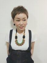 トリコ ヘアアンドケアスペース(trico hair&care space)&nbsp;マッシュベリー/オン眉ショート/アースカラー/メンズライク