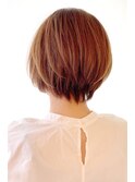 大人可愛い頭の形を綺麗に見せるショートボブ