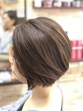 ヘアーピース(Hair Peace) 前下がりボブ