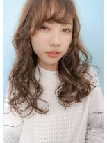 テューア ヘア ガーデン(tua hair garden)&nbsp;柔らかウェーブのセクシー＋キューとな大人ロング