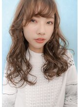 テューア ヘア ガーデン(tua hair garden) 柔らかウェーブのセクシー＋キューとな大人ロング