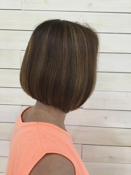 ラック 辻堂(LUCK) ボブハイライト