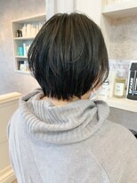 キャアリー(Caary)&nbsp;福山市美容室Caary人気 ひし形ショートボブナチュラルストレート