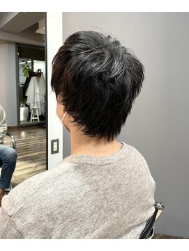 ヘアアンドメイク エジェリ(hair&make egerie) ノー刈り上げ・ナチュラルメンズショートレイヤー