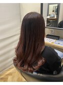 ピンクベージュ