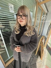 オリビアヘアー(OLIVIA HAIR) ミルクティーベージュ×インナーブラウン