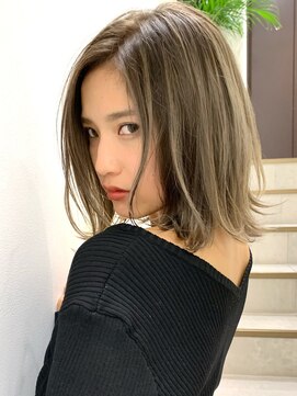 トルネード(TORNADO) 外国人風外ハネボブハイライトバレイヤージュ n8.8