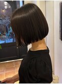 首が綺麗に見える◎すっきりぷつっとボブ