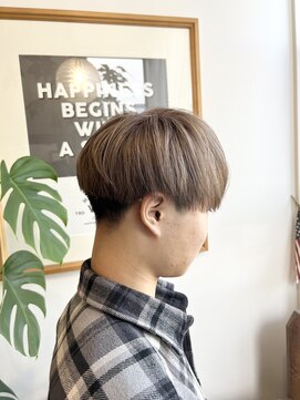 ヴィアルス 花山店(VIARS) 前下がりマッシュ×ハイトーンベージュ