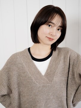 ヨロバイディア 湘南台(YOLO by diar) シースルーバング 前上がりボブ 2024 AW