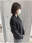 YOKE 切りっぱなしボブレイヤーボブアッシュグレージュ丸くない