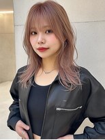 ジルバイジゼル(JILL by GiseL)&nbsp;セミロング　顔周り　レイヤーカット　ピンクベージュ　10代20代